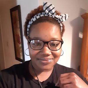 Meet your Posher, Brittney